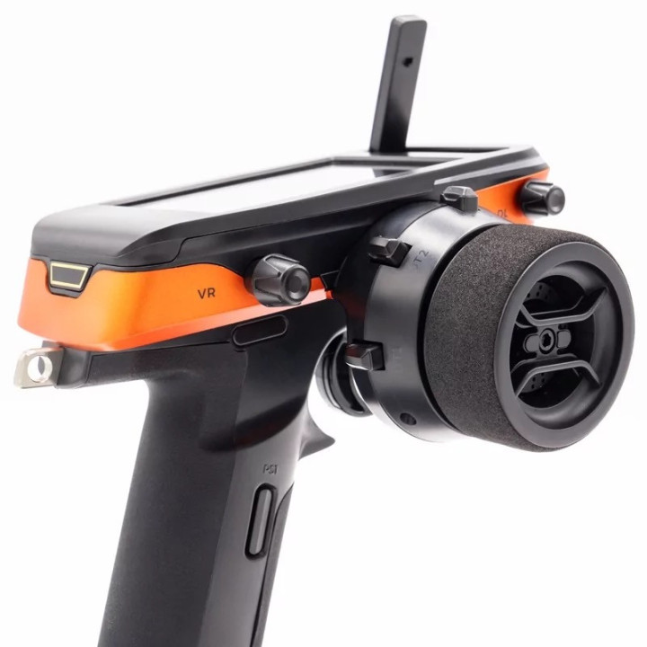 Radio Konect X9S 2.4 GHZ avec récepteur 9 voies KN-X9S, voiture, crawler menus en français - Plus de 2500 références en stock